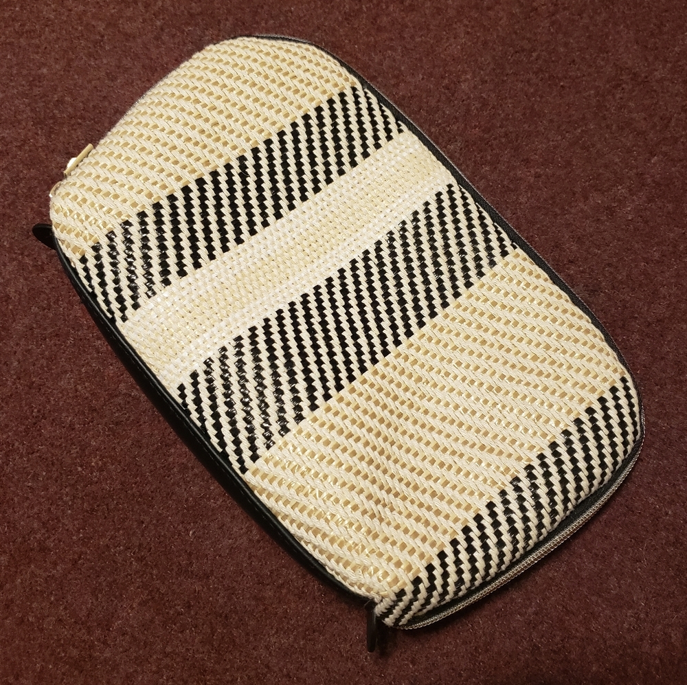 Béis Cosmetic Pouch in Natural - LARGE POUCH ONLY